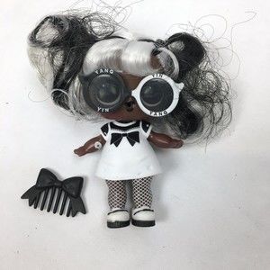 LOL Surprise Doll Yang QT Big Sister Black White Glasses Comb